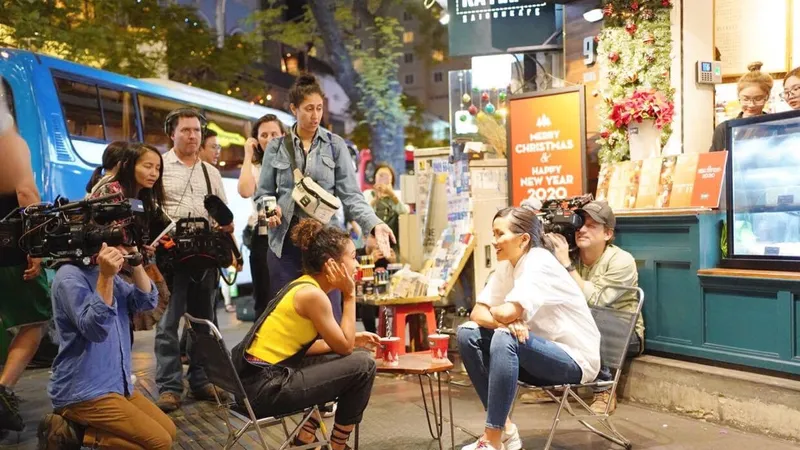 H’Hen Niê chia sẻ về giáo dục cùng diễn viên Liza Koshy