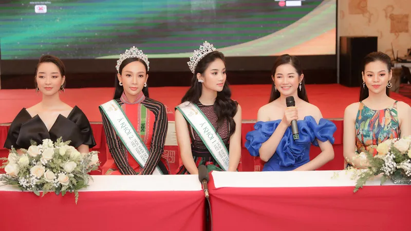 Ban tổ chức trả lời lý do cuộc thi Hoa khôi Du lịch Việt Nam 2020 không có người chiến thắng 