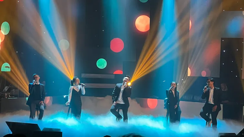 Nguyễn Minh Cường ghi dấu chặng đường âm nhạc với Live concert “Hoa”