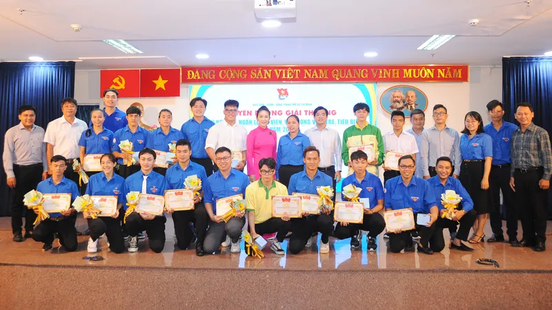 Tuyên dương 36 văn nghệ sĩ, huấn luyện viên, vận động viên trẻ tiêu biểu năm 2022