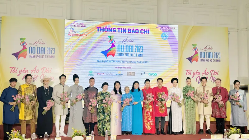 24 nhà thiết kế tham gia Lễ hội Áo dài TPHCM 2023