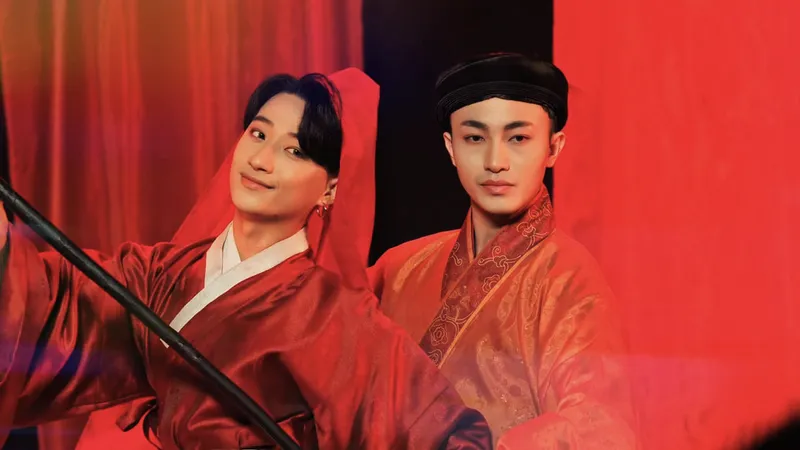 Adam Lâm trở lại với MV "Pháo hoa"