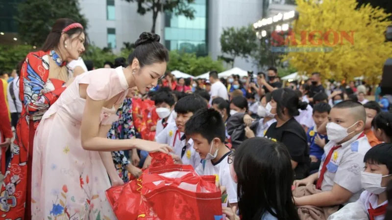 Lễ hội Tết Việt Giáp Thìn 2024