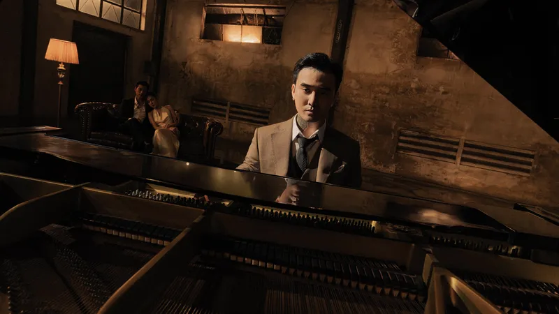Tái xuất với MV “Hành trang chuyện buồn”, Đạt G quay lại ballad
