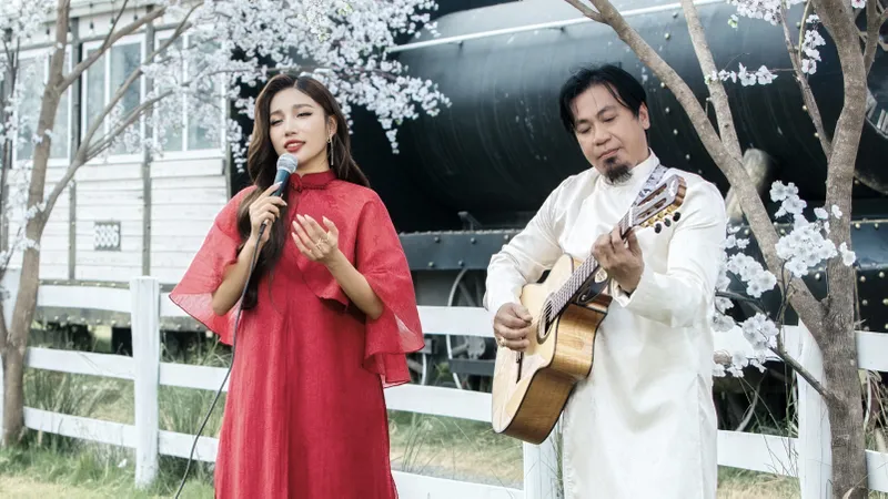 “Nữ hoàng audio” Phương Phương Thảo mở màn năm mới cùng album nhạc xuân
