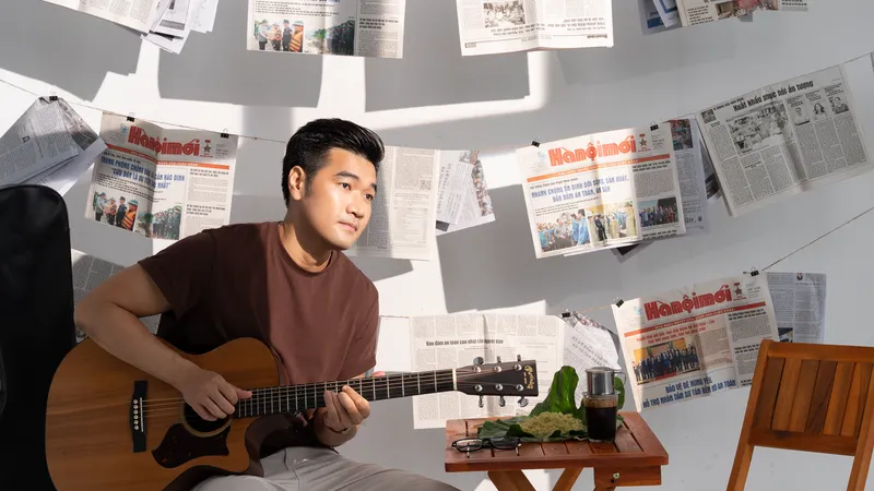 Tạ Quang Thắng và những góc rất khác trong album mới “Chàng trai với cây đàn guitar”