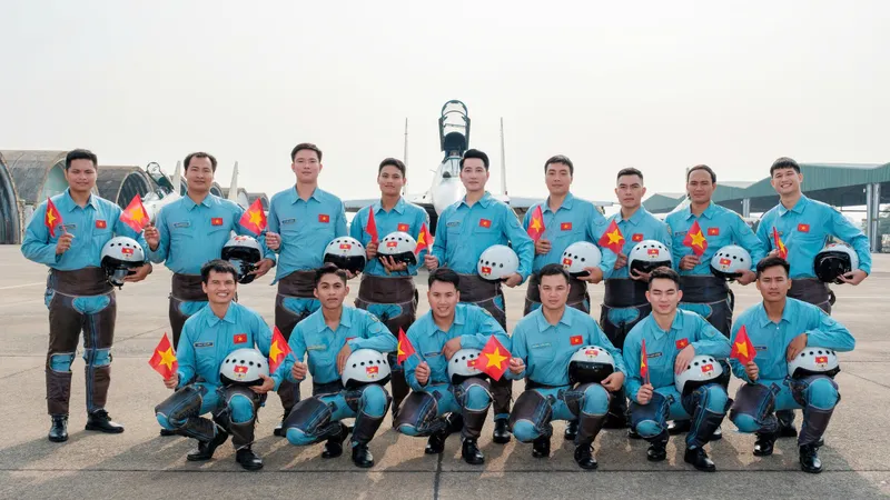 MV "Phi đội ta xuất kích" tràn đầy tinh thần yêu nước