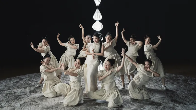 Phương Mỹ Chi tham gia show “Sing!Asia 2025”