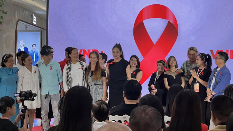 Nhiều nghệ sĩ đồng hành cùng cộng đồng sống chung với HIV