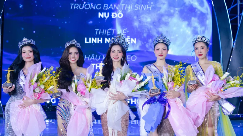 Sinh viên Đại học Công nghiệp TPHCM đăng quang Hoa hậu Sinh viên Việt Nam 2025