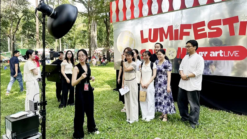 Trải nghiệm Lễ hội Giáng sinh 2025 tại Hội trường Thống Nhất – Dinh Độc Lập