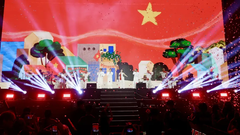 Khai mạc siêu lễ hội Hozo City Tết Fest 2025