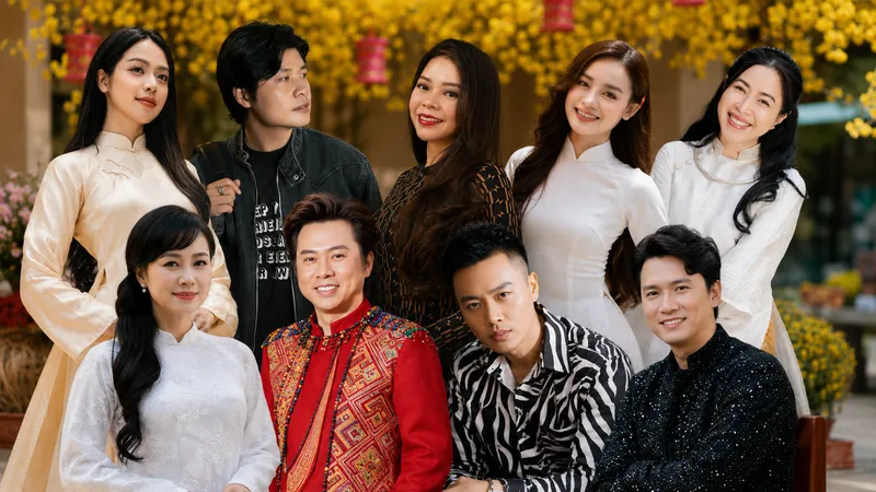 Văn nghệ sĩ TPHCM: Cảm ơn thành phố yêu thương và chắp cánh