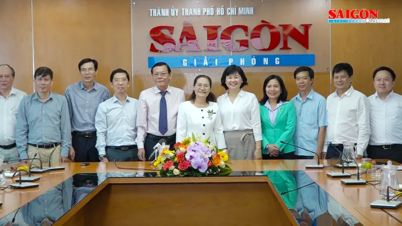 Chủ tịch HĐND TPHCM Nguyễn Thị Lệ thăm Báo Sài Gòn Giải Phóng