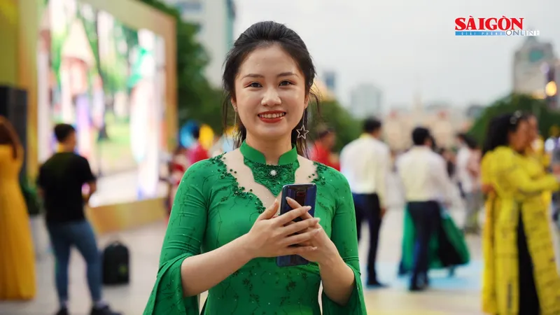 Cùng vun đắp, lưu giữ áo dài Việt Nam