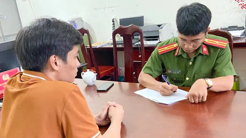 Podcast bản tin trưa 30-5: Khởi tố Bí thư thị trấn lợi dụng chức vụ quyền hạn trong thi hành công vụ