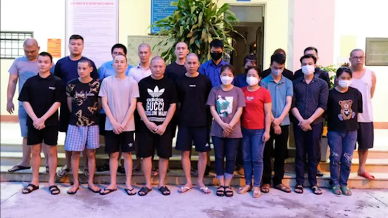 Podcast bản tin trưa 23-6: Triệt phá đường dây làm giả hàng ngàn bằng cấp, giấy tờ các loại