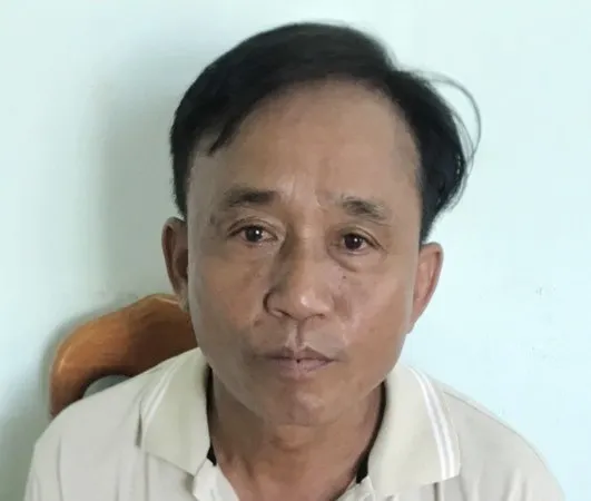 Podcast bản tin tối 17-7: Buôn 4,2kg thuốc phiện, trốn 26 năm vẫn không thoát; Đề nghị kỷ luật cảnh cáo nguyên Giám đốc Sở Công thương Cà Mau