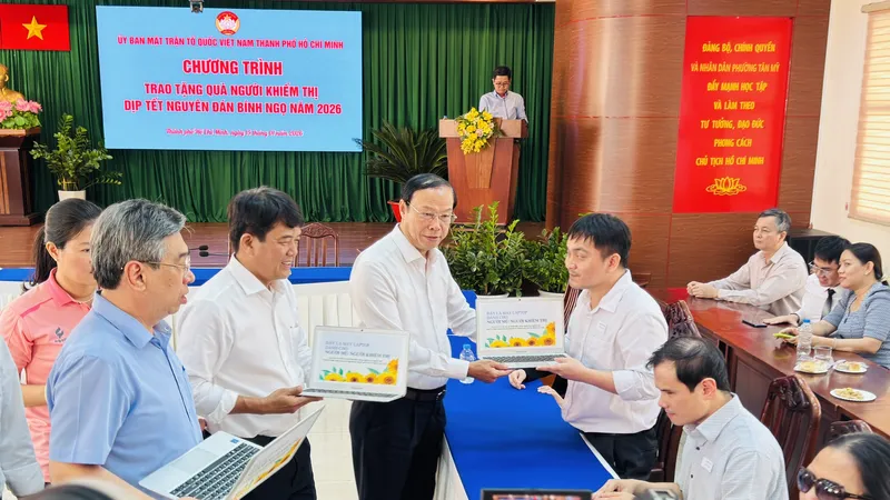 Phường Tân Mỹ: Mỗi người khiếm thị được nhận quà tết 3 triệu đồng