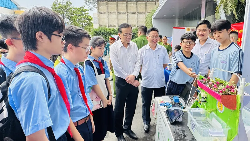 Phường Diên Hồng xây dựng mô hình “Phường số” toàn diện