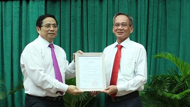 Chuẩn y chức danh Bí thư Tỉnh ủy Hậu Giang đối với ông Lữ Văn Hùng