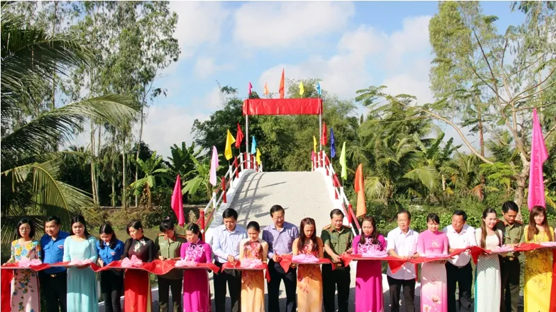 Khánh thành cầu ở xã Thới Hưng ngày 4-3