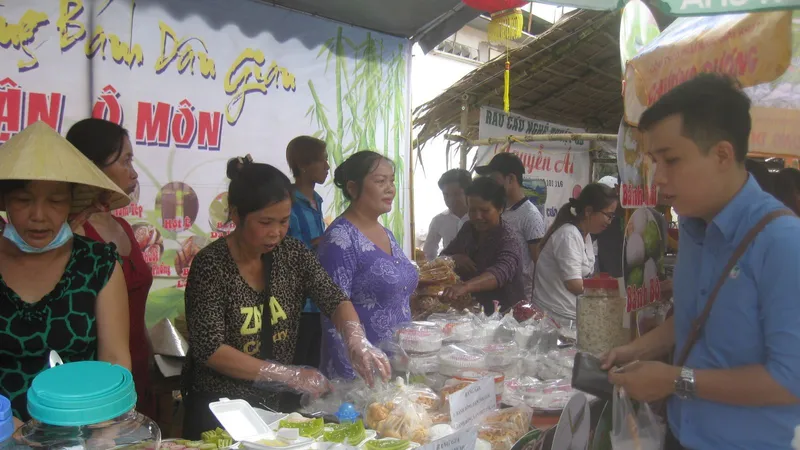 Hơn 200 gian hàng tham dự lễ hội bánh dân gian Nam bộ 2018