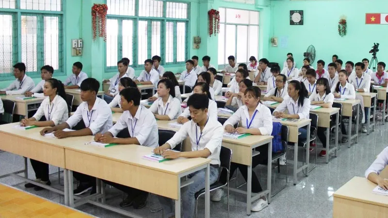 Đồng Tháp đưa 1.900 người đi lao động nước ngoài 