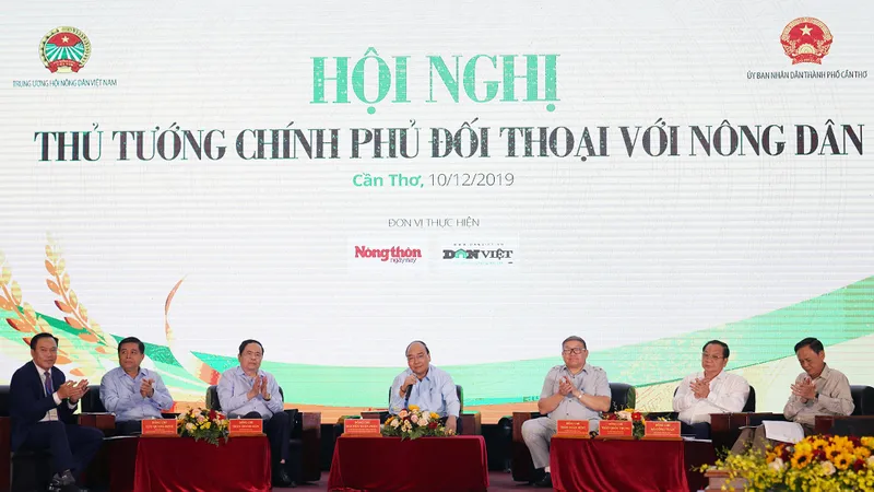 Thủ tướng Chính phủ đối thoại với nông dân tại Cần Thơ 