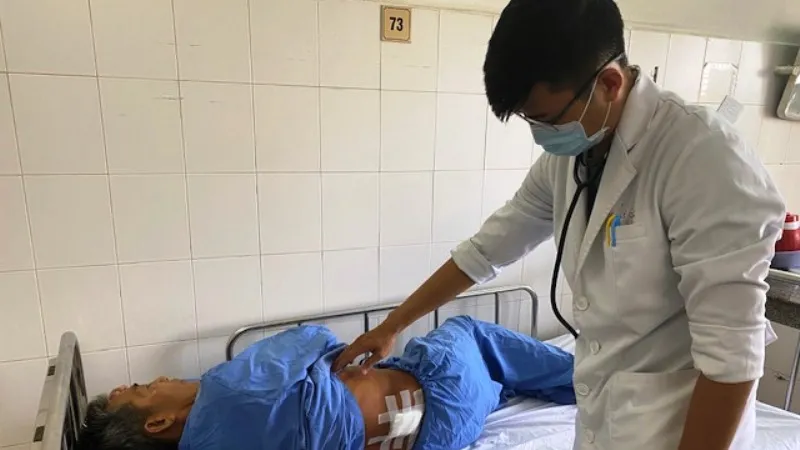 Lấy thành công đầu viên đạn nằm trong cơ thể bệnh nhân suốt 51 năm