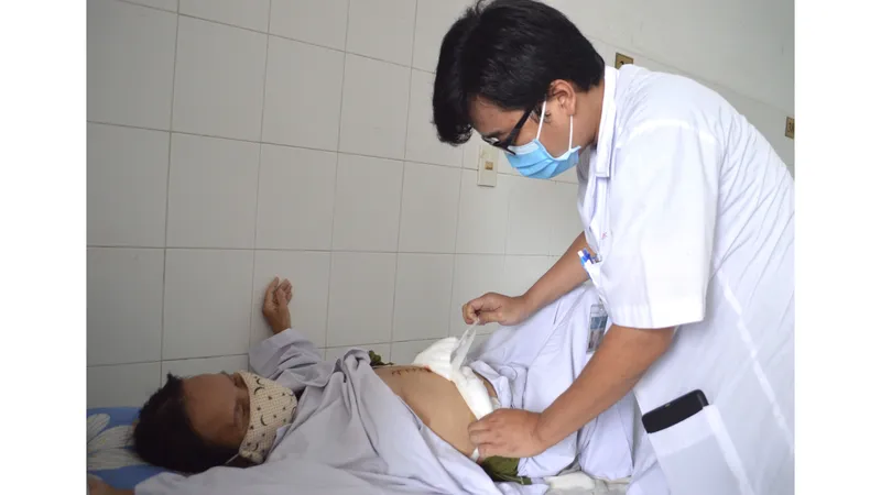 Phẫu thuật cùng lúc 6 cơ quan để cứu bệnh nhân ung thư túi mật hiếm gặp