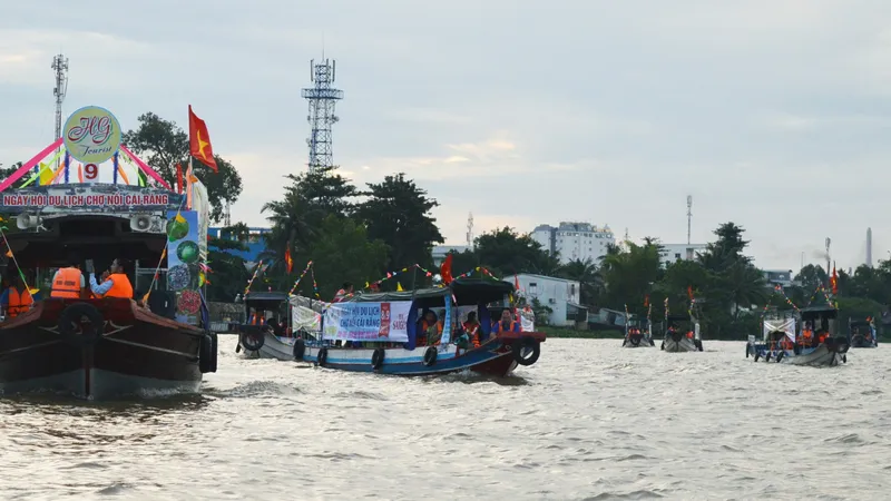 Cần Thơ tạm dừng tổ chức ngày hội “Văn hóa chợ nổi Cái Răng”