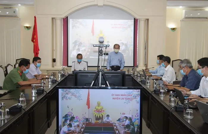 Lấy mẫu xét nghiệm những người tiếp xúc gần với nữ bệnh nhân ở Đồng Tháp ngay hôm nay