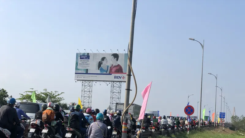 ĐBSCL: Ùn ứ giao thông ở một số nơi trong ngày mùng 5 Tết 