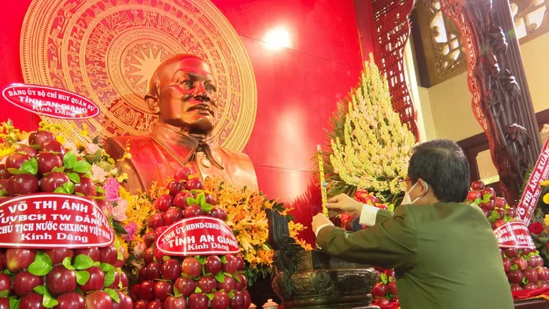 An Giang kỷ niệm 133 năm Ngày sinh Chủ tịch Tôn Đức Thắng