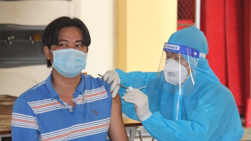 ĐBSCL: Dồn toàn lực để tiêm vaccine nhanh nhất