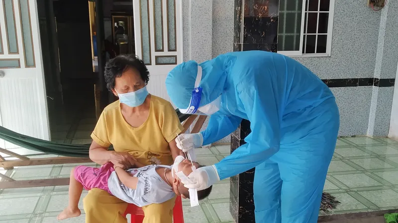 ĐBSCL: Kiểm tra việc mua kit xét nghiệm Covid-19 của Công ty Việt Á