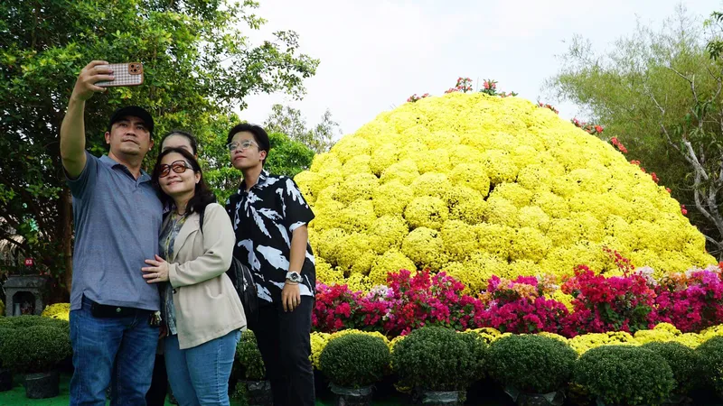 Du lịch ĐBSCL bội thu mùa tết