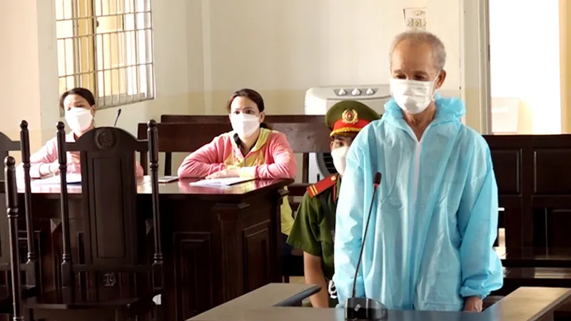 Ông Hà Quang Nhạo tại phiên tòa
