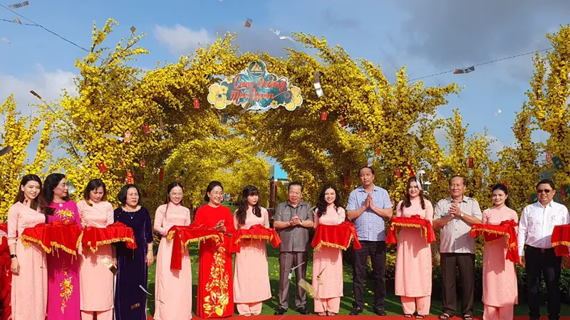 TP Rạch Giá rực rỡ vào xuân