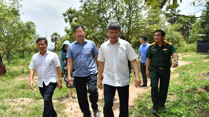 Đội K92 tỉnh Kiên Giang cất bốc thêm 24 hài cốt liệt sĩ tại Campuchia
