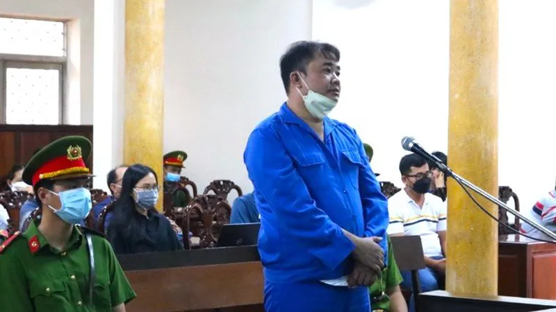 Tuyên án nhóm bị cáo sản xuất hàng giả quy mô lớn ở An Giang