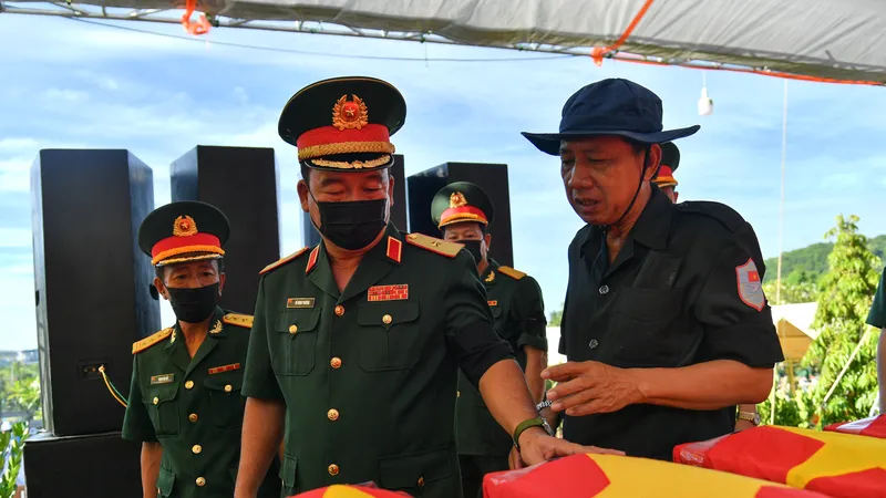 An táng 175 hài cốt liệt sĩ hy sinh trong chiến tranh biên giới Tây Nam