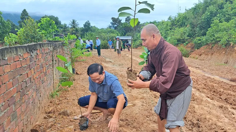 Phú Quốc phát động toàn dân tham gia trồng và bảo vệ rừng