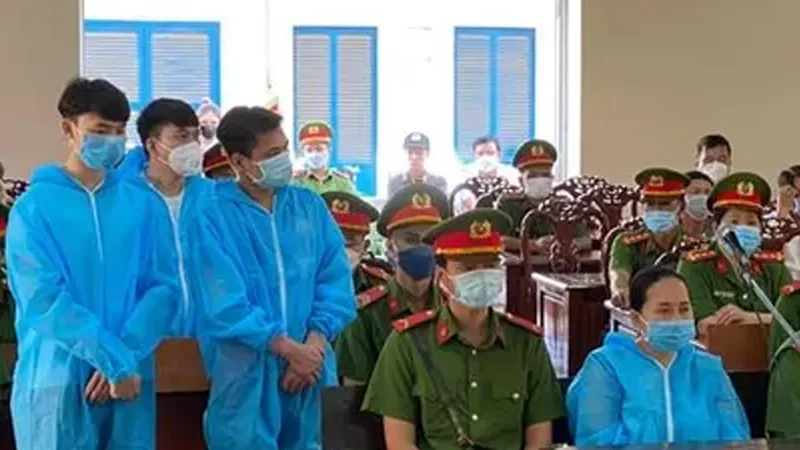 Tuyên phạt tử hình 4 bị cáo vận chuyển 34kg ma túy từ Campuchia về Việt Nam
