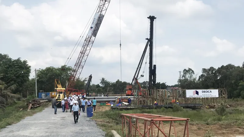 Dự án Cao tốc Trung Lương - Mỹ Thuận: Ngân hàng làm khó?