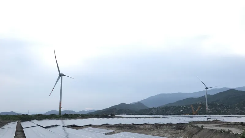 Dư điện, thiếu đường dây