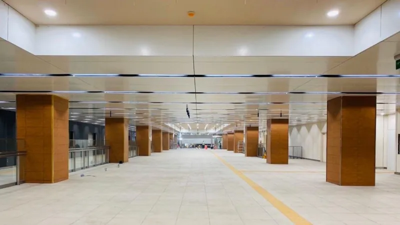 Tầng hầm B1 Ga Nhà hát Thành phố tuyến metro Bến Thành-Suối Tiên sẵn sàng đón khách tham quan