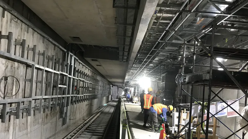 Ga ngầm khu vực Bến Thành tuyến Metro số 1 Bến Thành- Suối Tiên. Ảnh: QUỐC HÙNG
