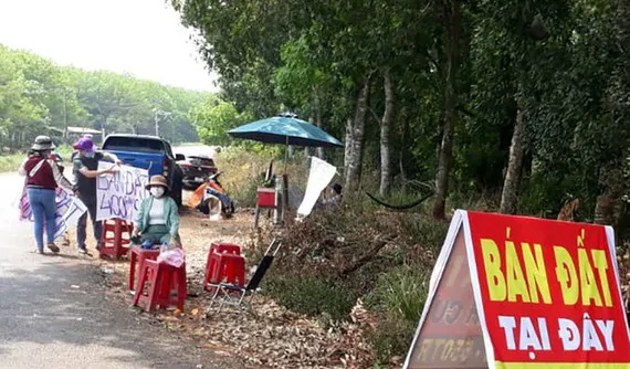 Kiểm tra xử lý “cò” thổi giá đất